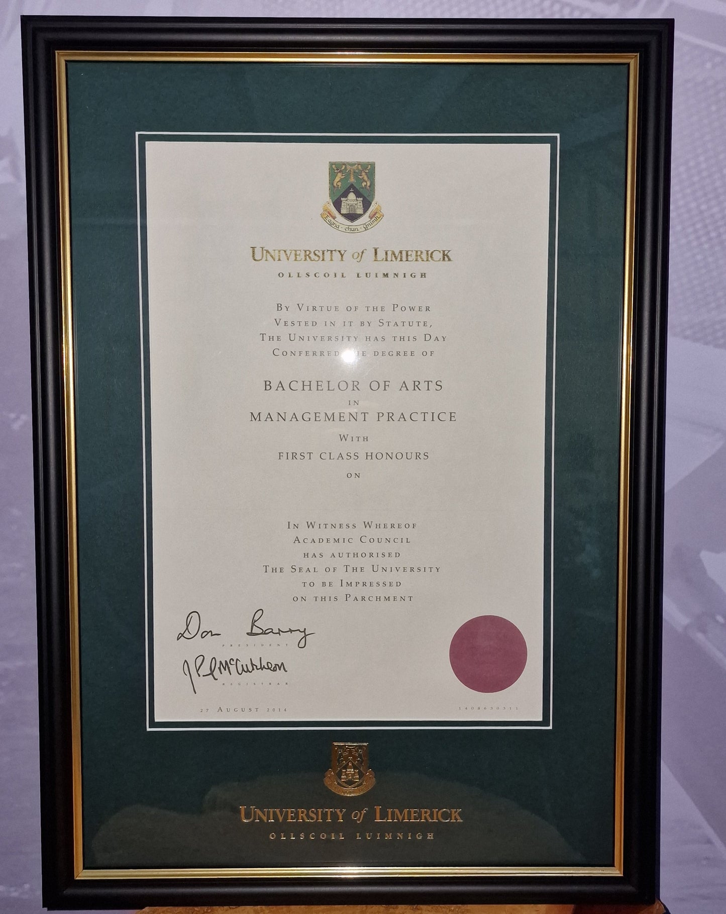 University of Limerick Parchment Frame (ONLY AVAILABLE INSTORE OR GRADUATION POP-UP SHOP)
